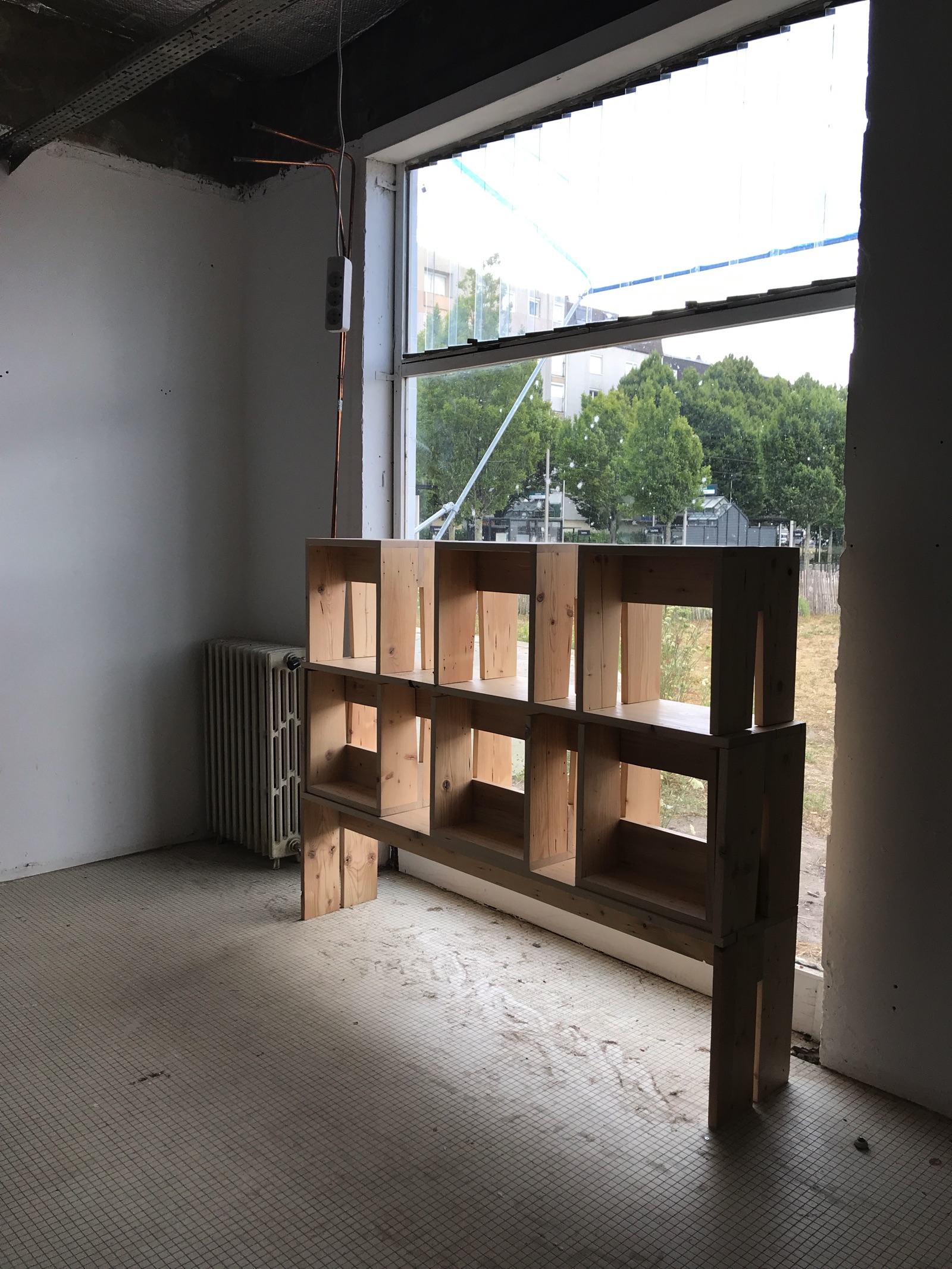 22 TAB mobilier pile Resized